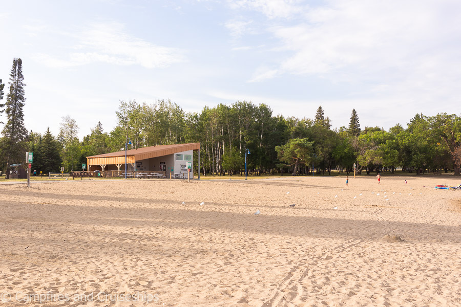 the beach house at falcon lake manitoba