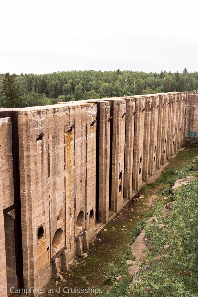 pinawa dam provincial park close up of dam